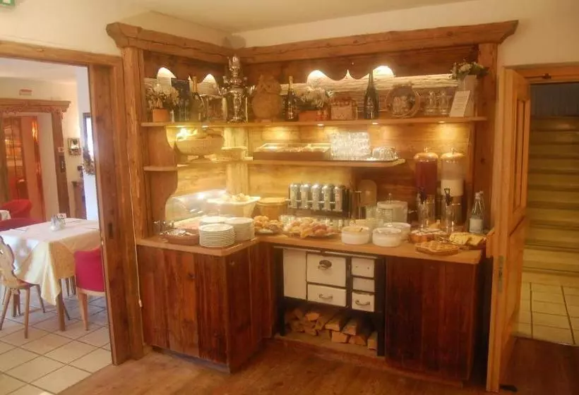 ホテル Chalet Fiocco Di Neve