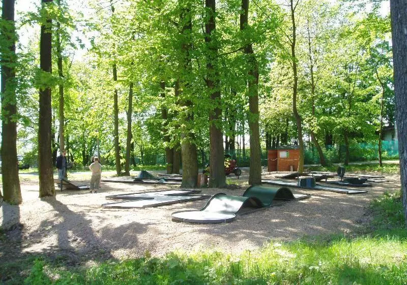 ホテル Chateau Zbiroh