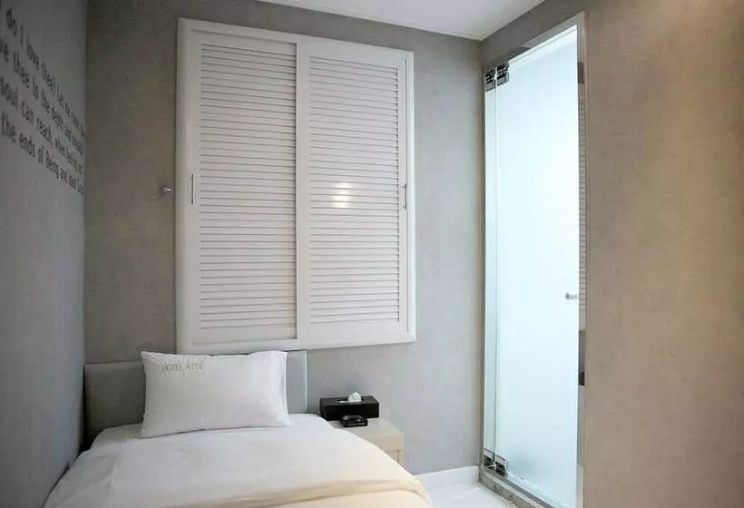 בית מלון כפרי Chungmuro Atti