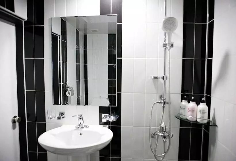 בית מלון כפרי Chungmuro Atti