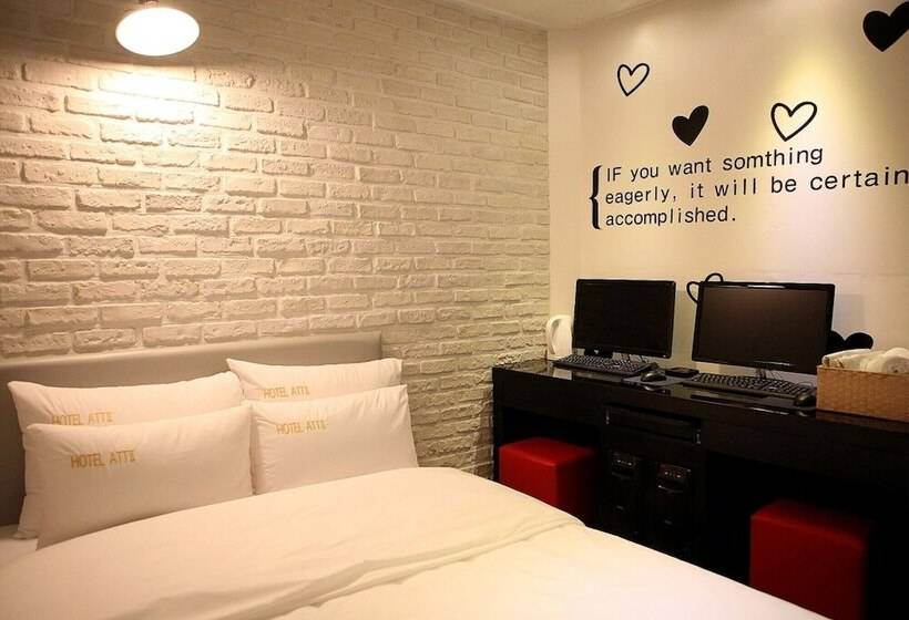 בית מלון כפרי Chungmuro Atti