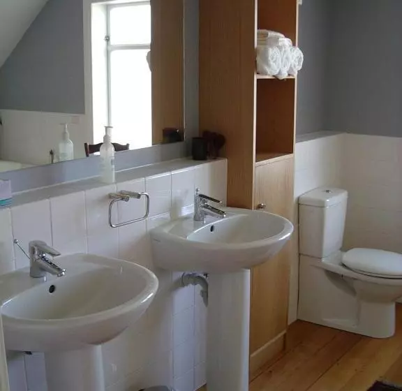 هتل Cobden Garden