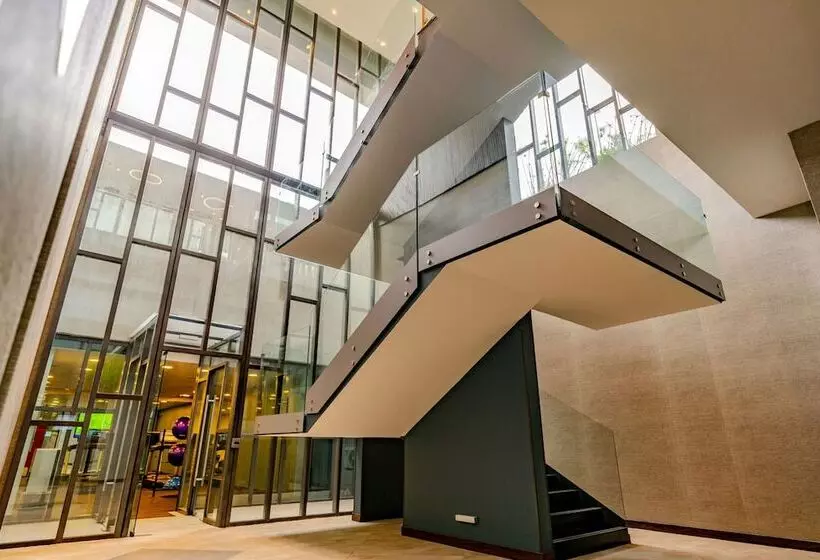 Отель Courtyard By Marriott Santiago Airport