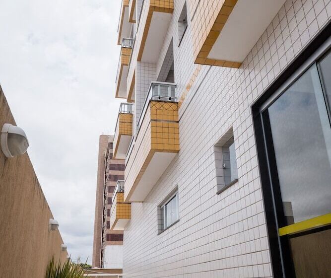 酒店 Ibituruna Center