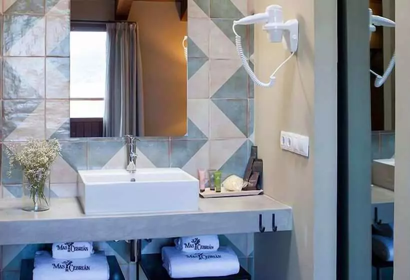 בית מלון כפרי Mas De Cebrian