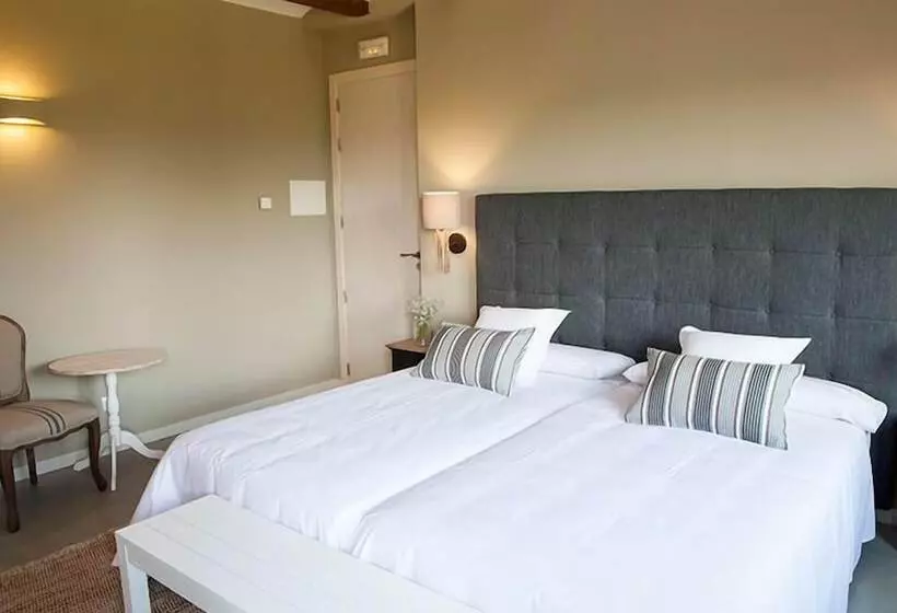 בית מלון כפרי Mas De Cebrian