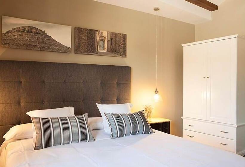 בית מלון כפרי Mas De Cebrian