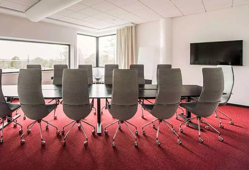 בית מלון כפרי Frösö Park