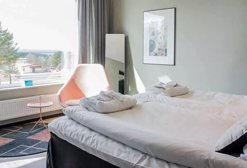 בית מלון כפרי Frösö Park