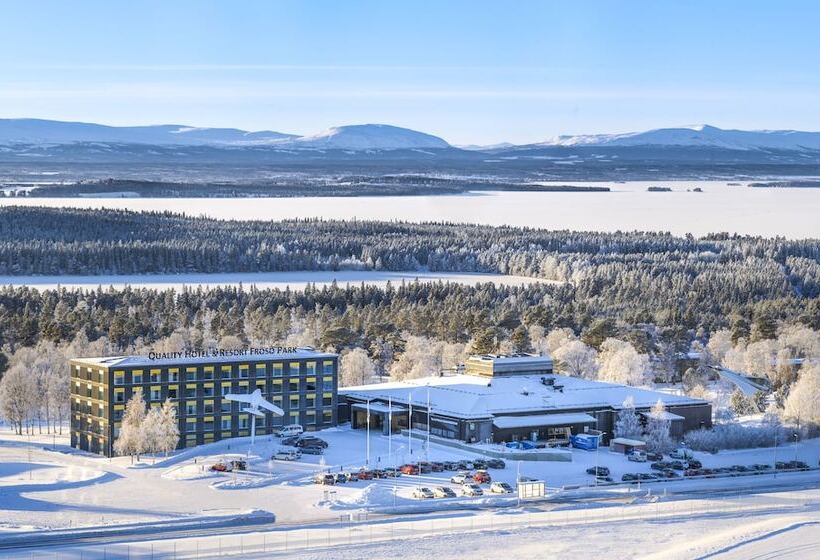 בית מלון כפרי Frösö Park