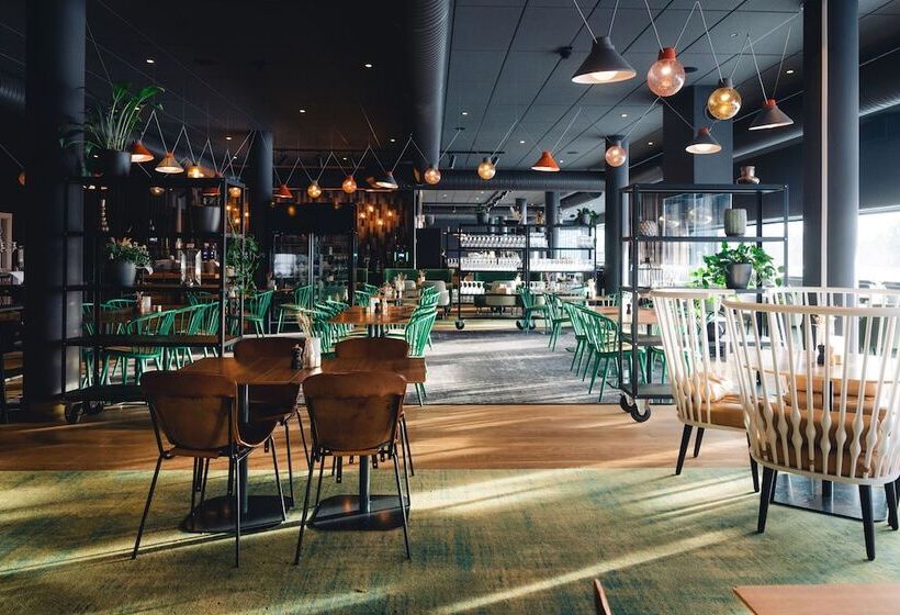 בית מלון כפרי Frösö Park