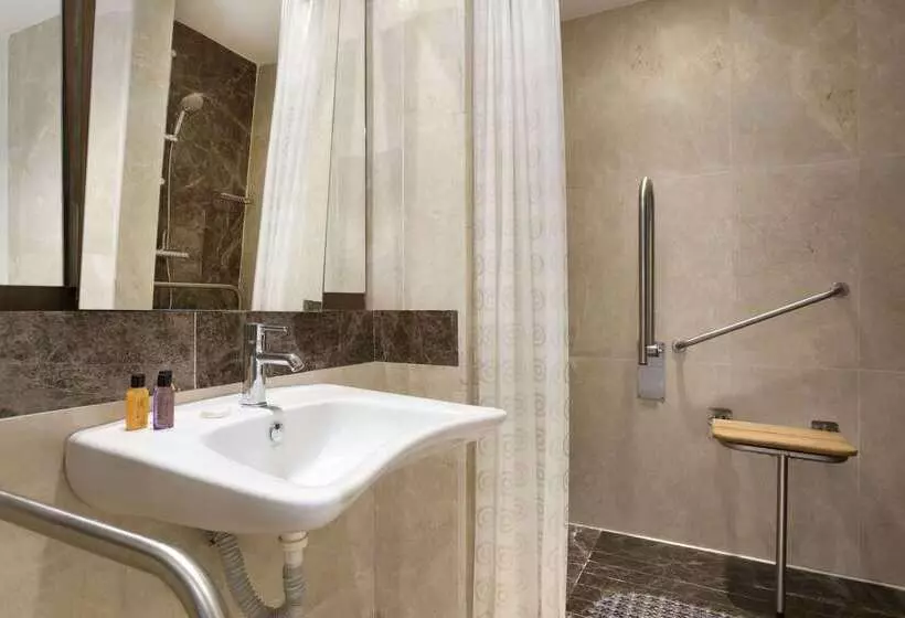 Hôtel Ramada By Wyndham Istanbul Florya