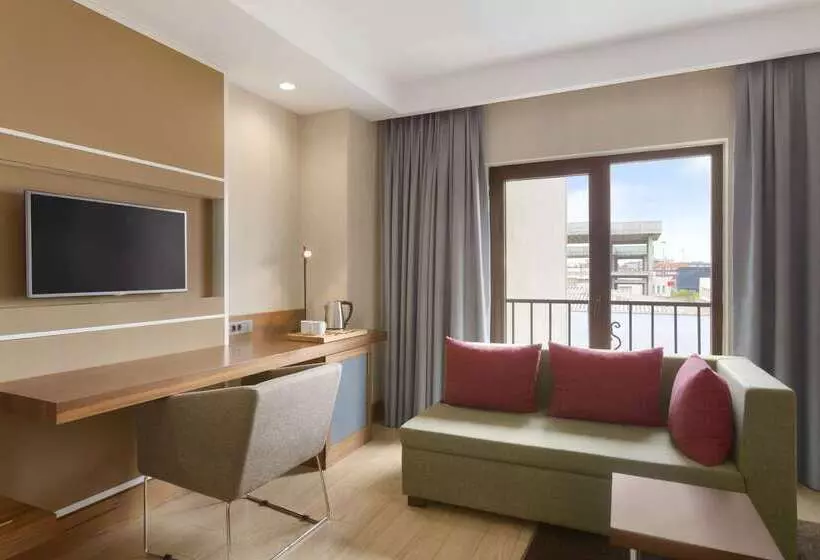Hôtel Ramada By Wyndham Istanbul Florya