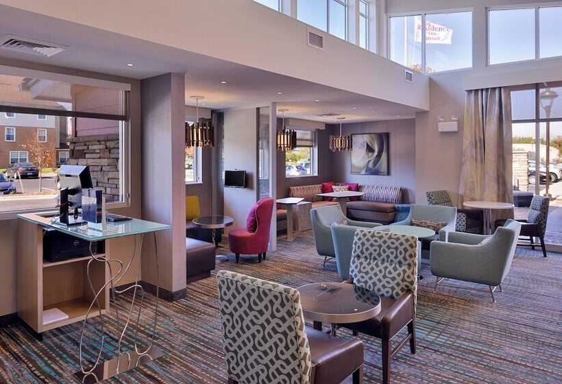 Отель Residence Inn By Marriott East Lansing