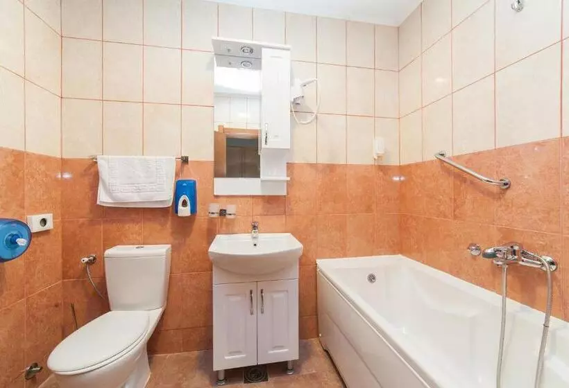 هتل & Resort Gacka