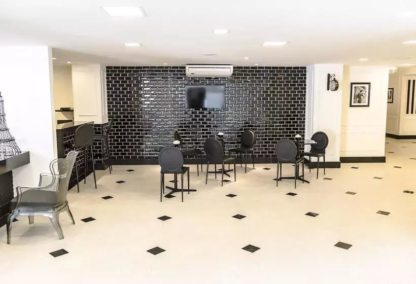 בית מלון כפרי Saint Louis