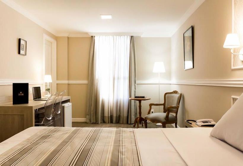 فندق Saint Louis