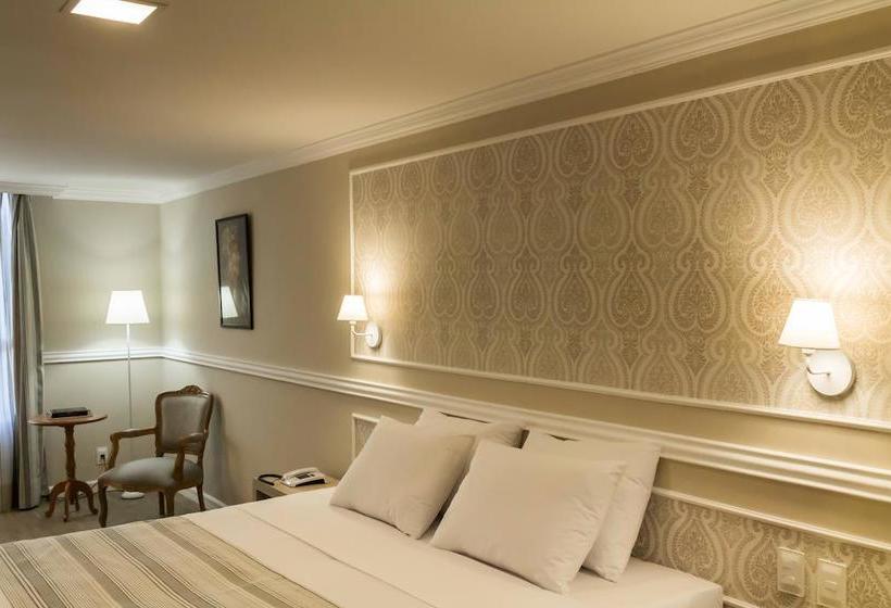 فندق Saint Louis