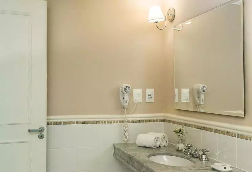 בית מלון כפרי Saint Louis