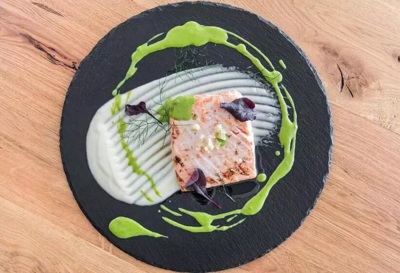 Hotel Skyfall Suites  Adults Only