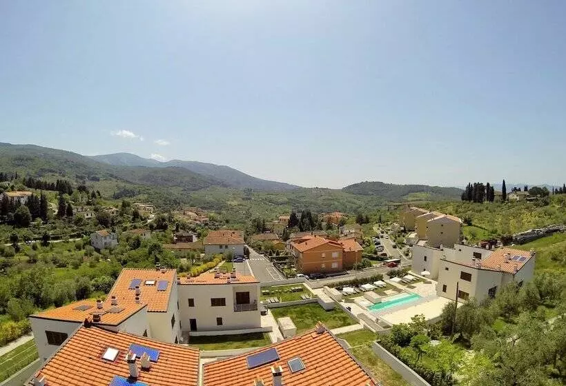 호텔 The Florence Hills Resort & Wellness