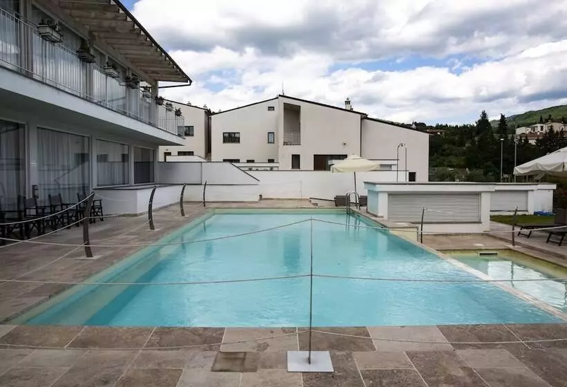 호텔 The Florence Hills Resort & Wellness