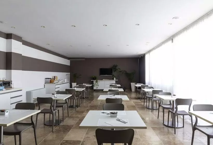 호텔 The Florence Hills Resort & Wellness