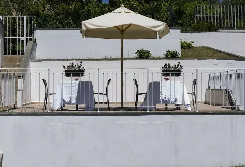 호텔 The Florence Hills Resort & Wellness