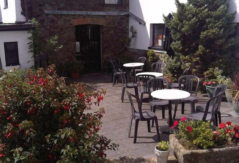 فندق The West Country Inn