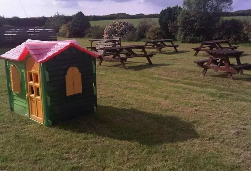 Отель The West Country Inn