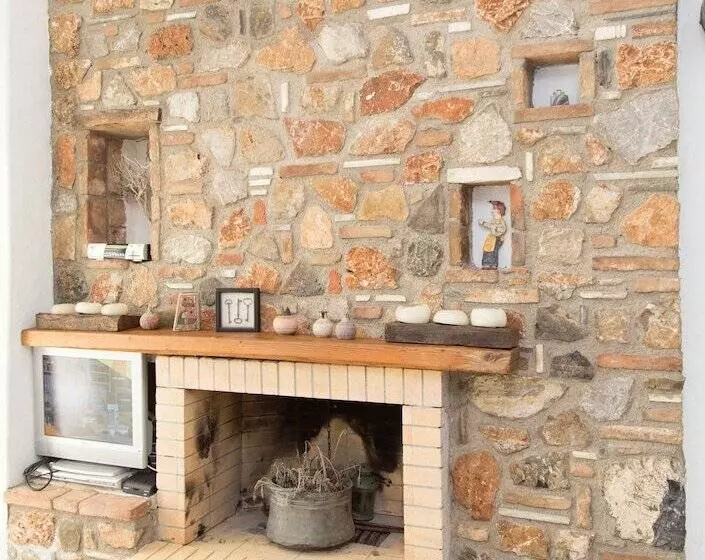 هتل Tholaria Boutique