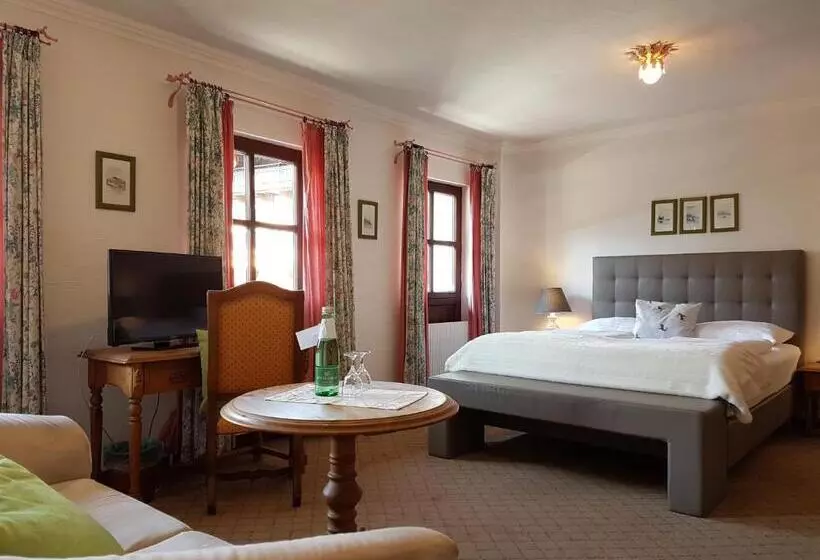 ホテル Unterbrunn Apartments & Gästehaus