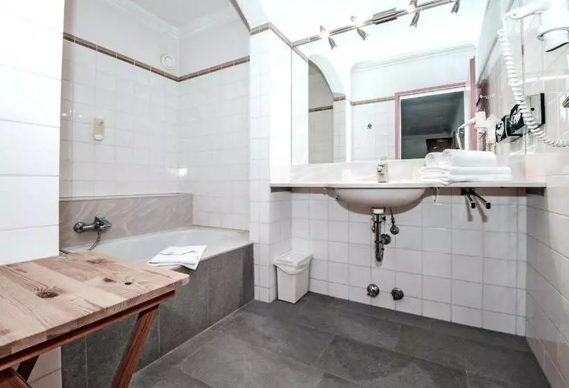 ホテル Unterbrunn Apartments & Gästehaus