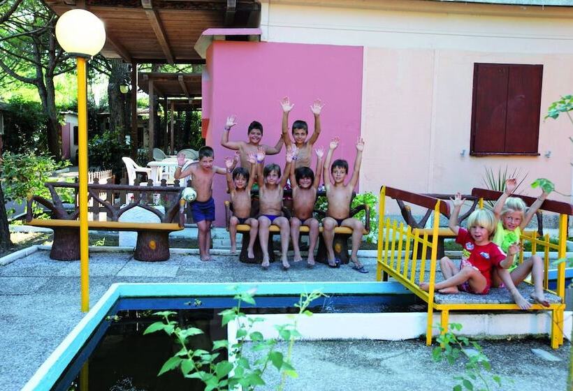 هتل Village Camping Joker