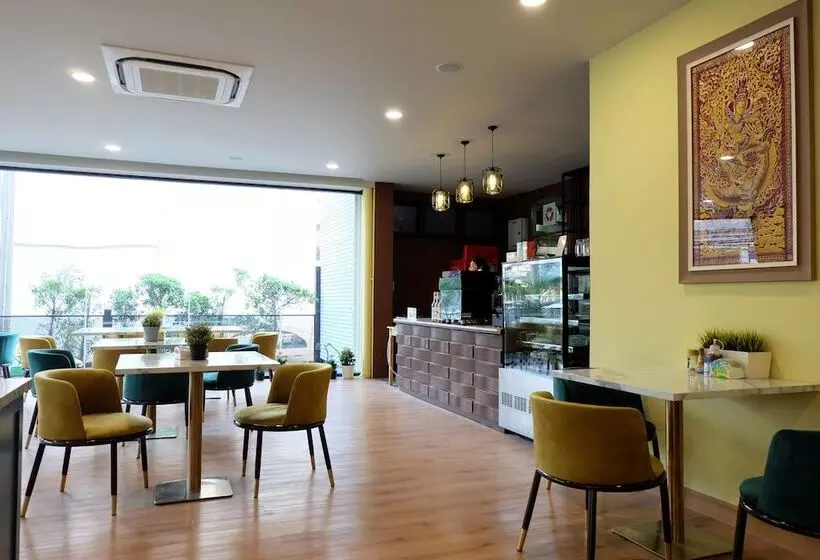 Hotelli Siri Oriental Bangkok