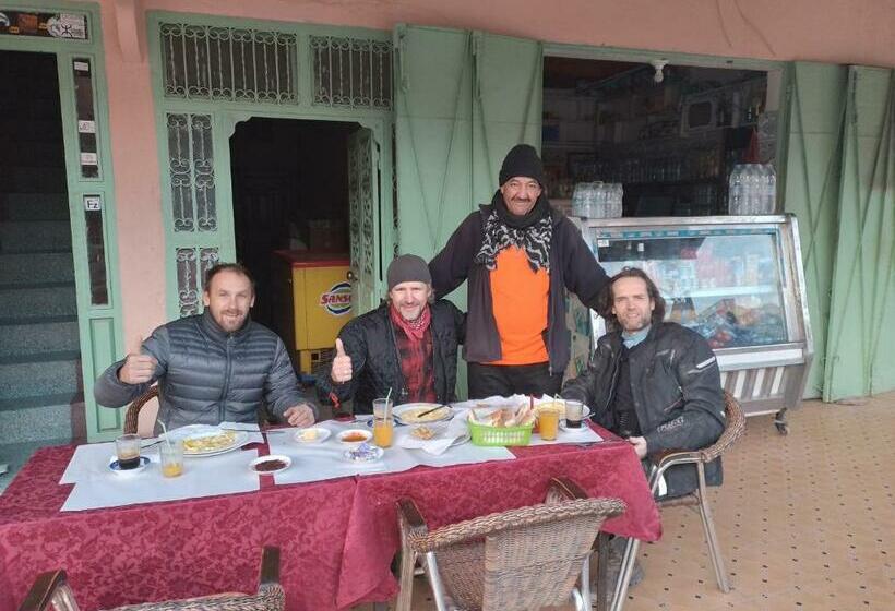 فندق صغير Auberge Restaurant Rooftop Tamazirt