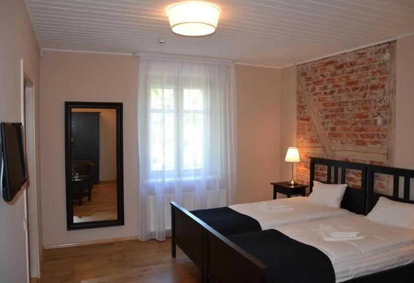 پانسیون Liepa