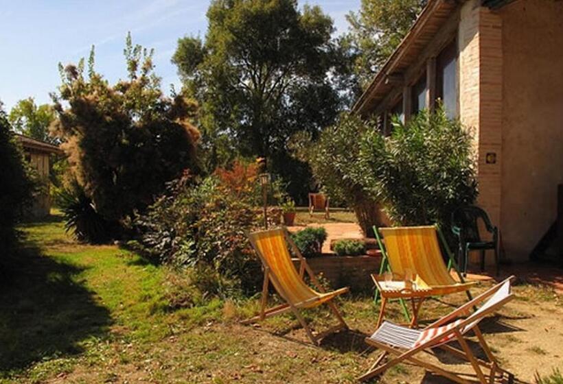 فندق صغير Le Grangé