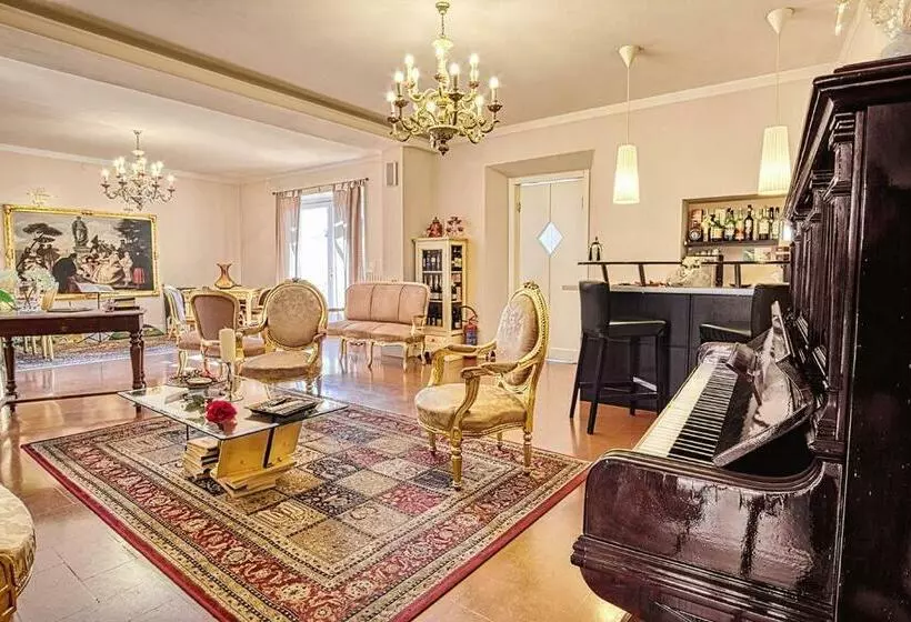 Boutique Hotel L Imperatrice