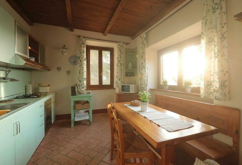 Отель Locazione Turistica Ai Due Cedri