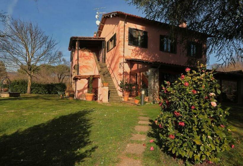 Отель Locazione Turistica Ai Due Cedri