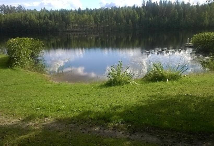 ホテル Löydön Kartano