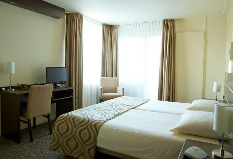 Отель Zonneheuvel