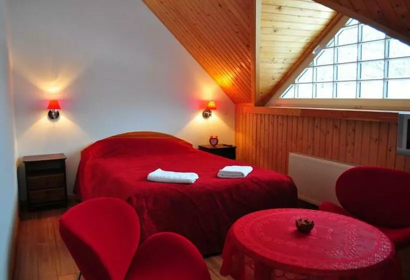 پانسیون Guesthouse Leiputrija
