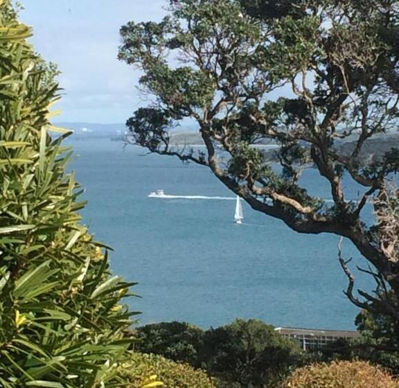 ペンション Waiheke Island Vineyard Holiday Houses