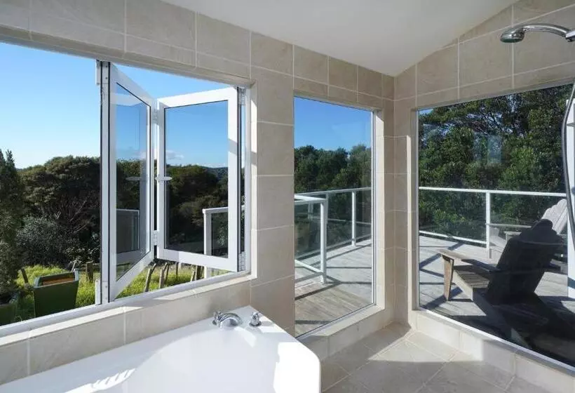 Majatalo Waiheke Island Vineyard Holiday Houses