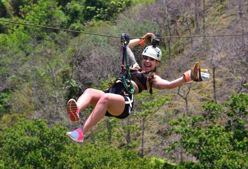 Bed and Breakfast Carara Adventure Park