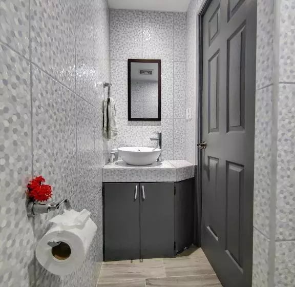 Aamiaismajoitus (B&B) Carara Adventure Park