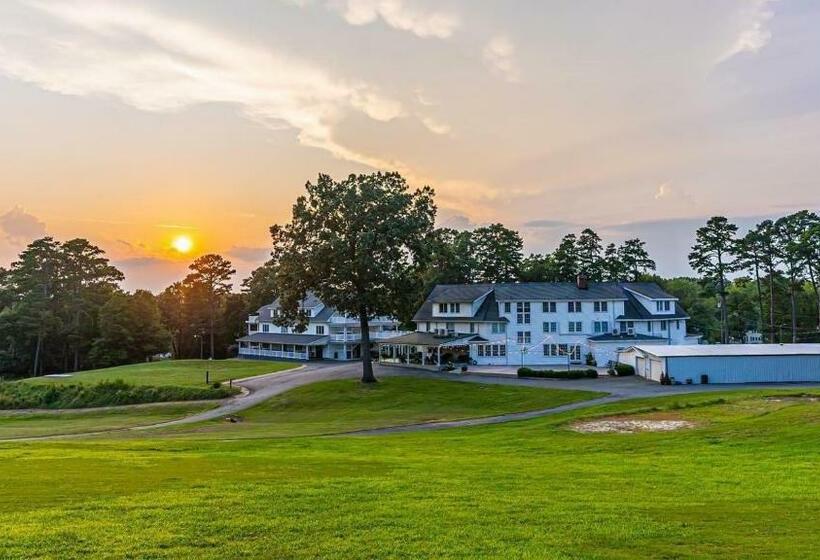 בית מלון כפרי 1913 Badin Inn