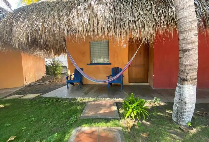 هتل Dulce Y Salado